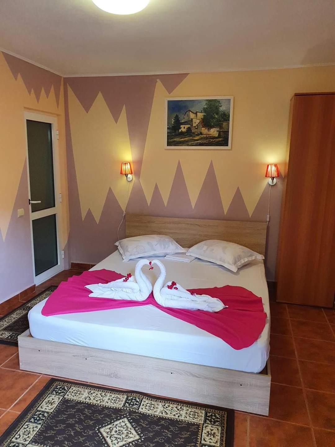 Vila Robert Hotell Schitu Exteriör bild
